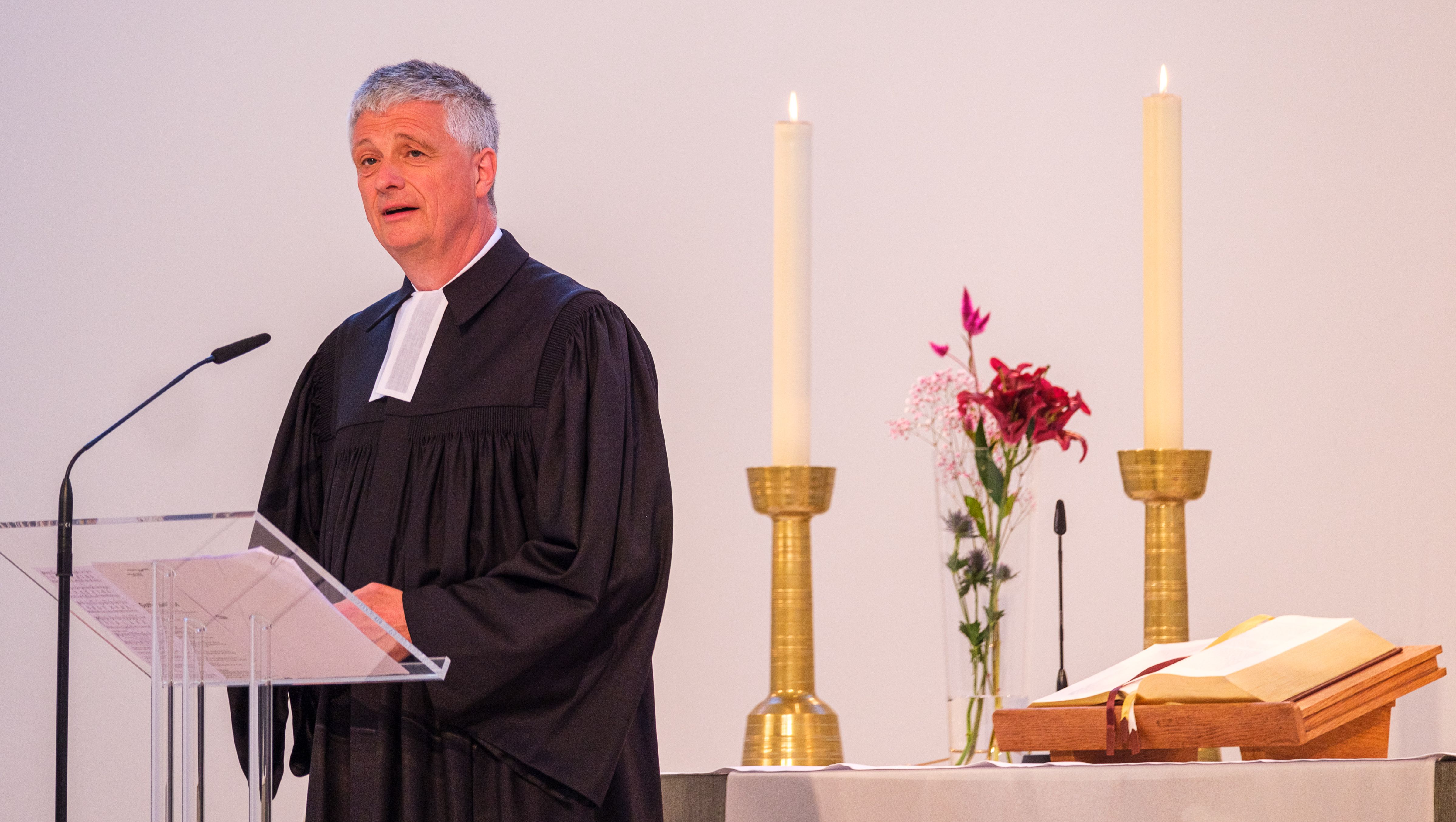 Pfarrer Dr. Gert Brinkmann; Foto: evdus