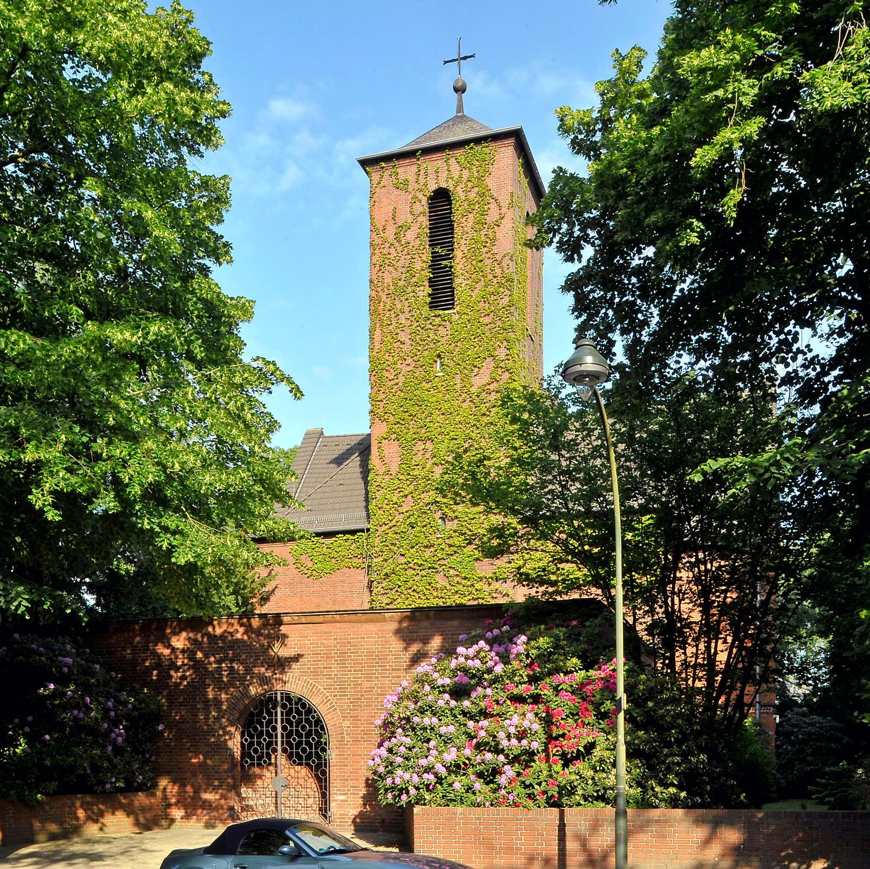 Trinitatiskirche Düsseldorf Rath