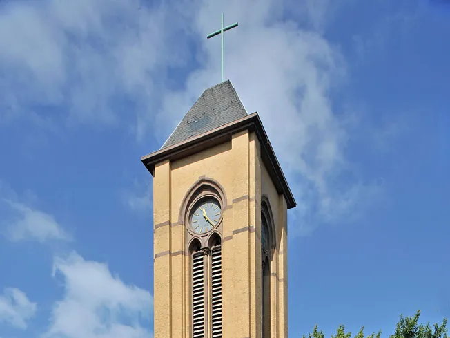 Evangelische Christuskirche; Foto: Sergej Lepke