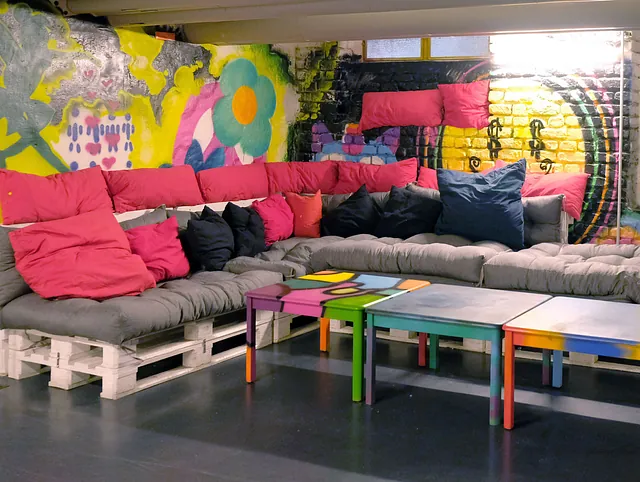 Unser Discokeller mit Platz zum Chillen...; Foto: Sergej Lepke